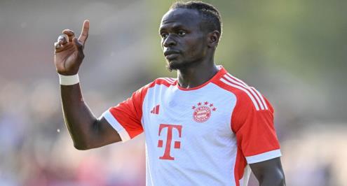 ليس الأحد.. تقارير تكشف موعد الكشف الطبي لساديو ماني في النصر